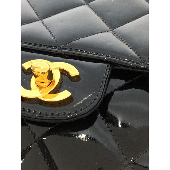 Chanel Matelasse Enamel Chain Shoulder Bag - Picture 7 of 8